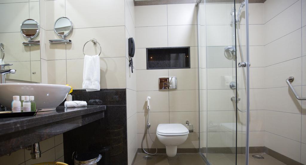 Kiscol Grands Hotel Coimbatore Ngoại thất bức ảnh